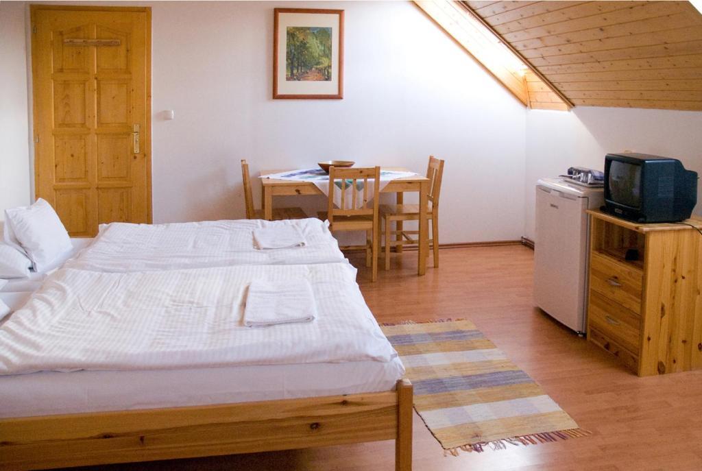 Haramia Csapszék és Fogadó Szombathely Quarto foto
