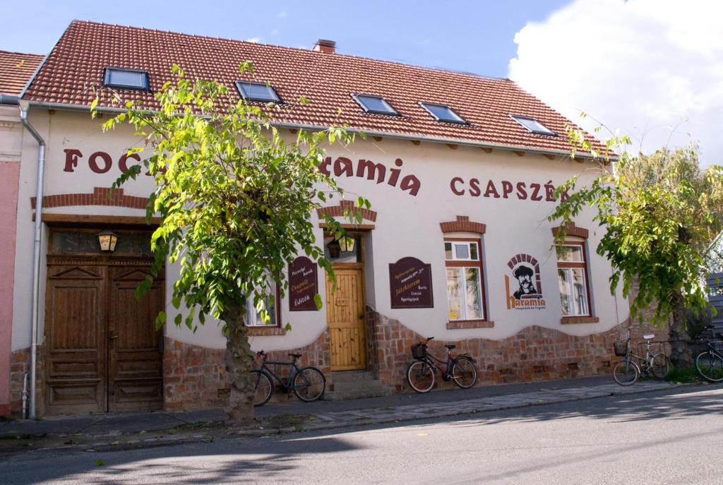 Haramia Csapszék és Fogadó Szombathely Exterior foto